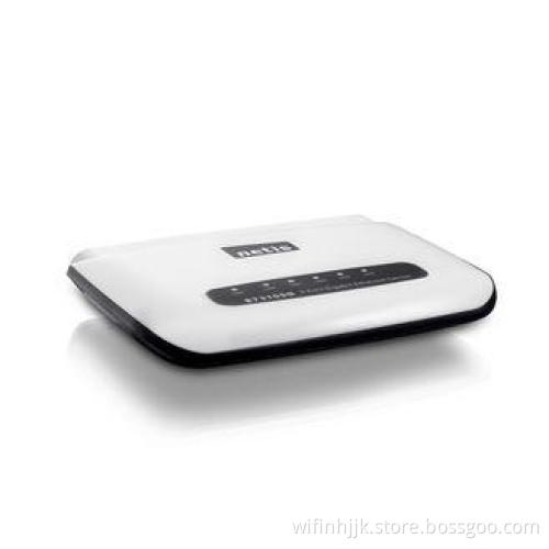 5 Ports Gigabit Ethernet Switches Plug And Play , 2K MAC